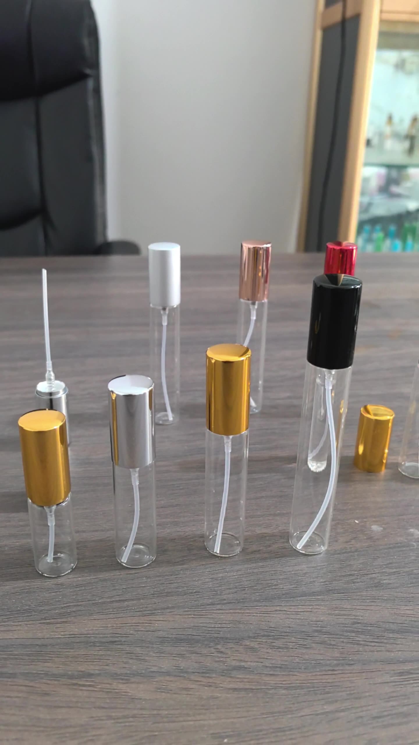 Travel Perfume Spray Bottle image 2