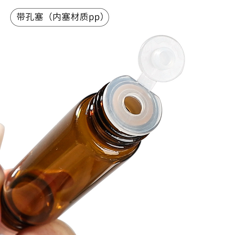 Amber Dual-End Roll-On Bottle image 4